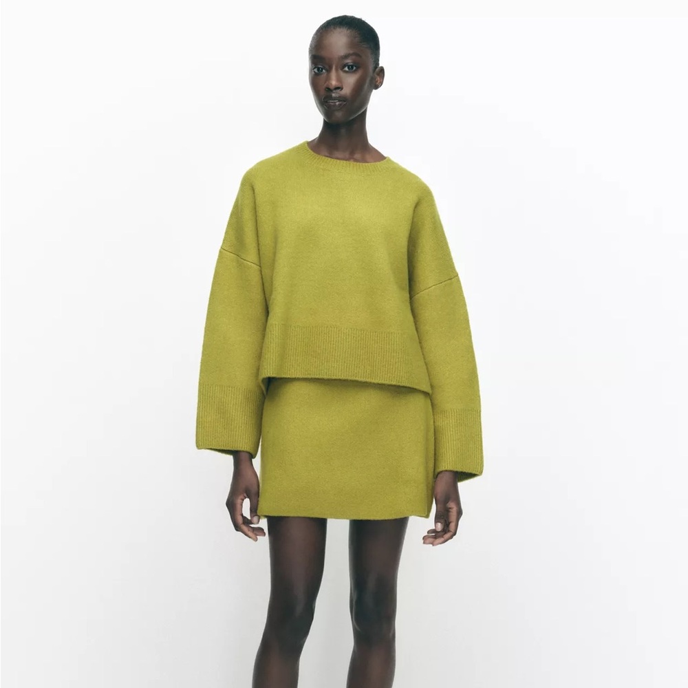 Zara Set - Light Green Wool Blend Basic Knit Sweater & Mini Skirt - Picture 10 of 17